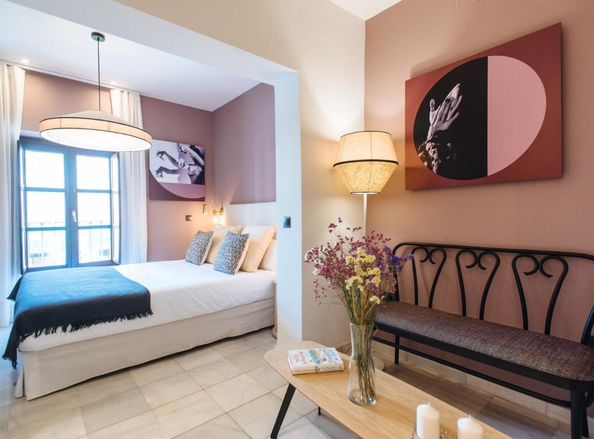 Suites Triana Sevilla Apartments Exterior photo