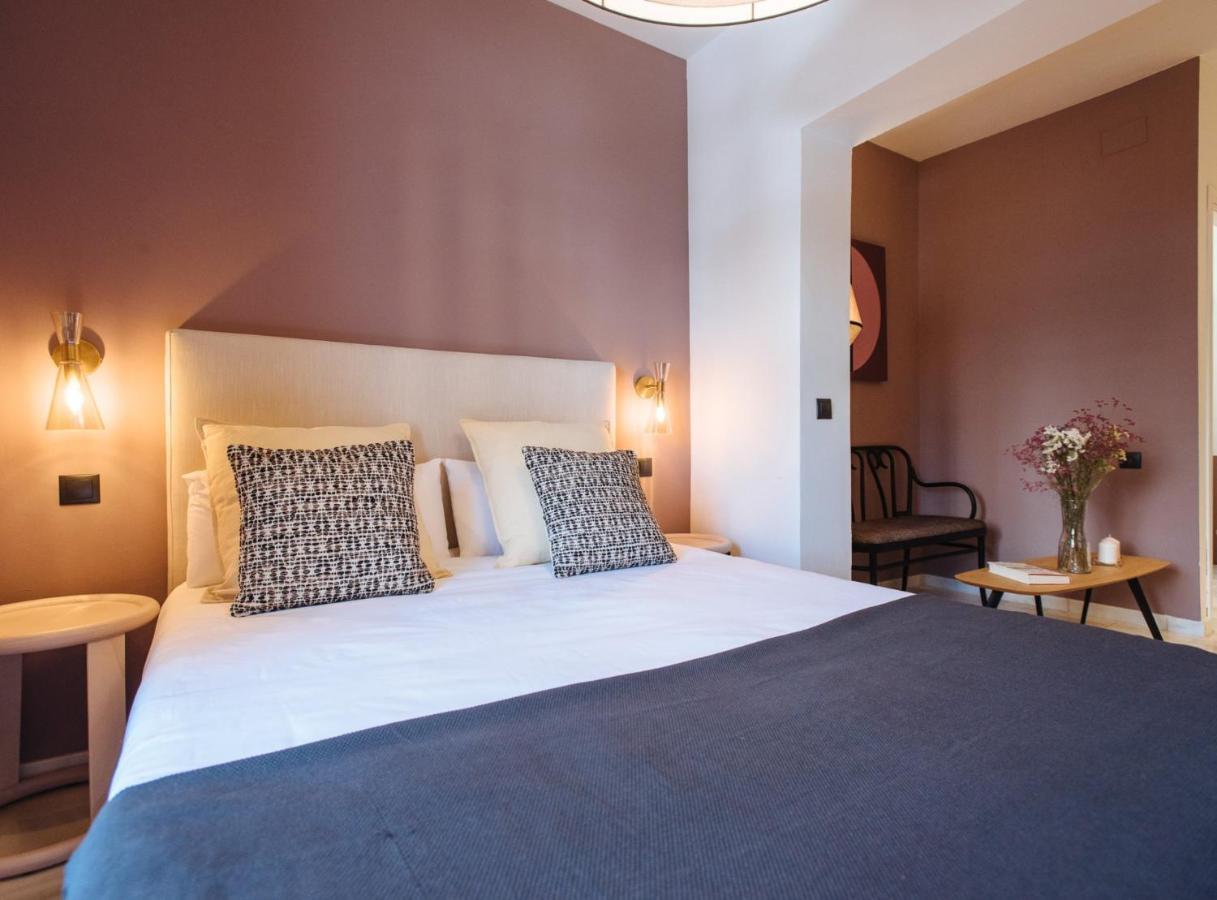 Suites Triana Sevilla Apartments Exterior photo