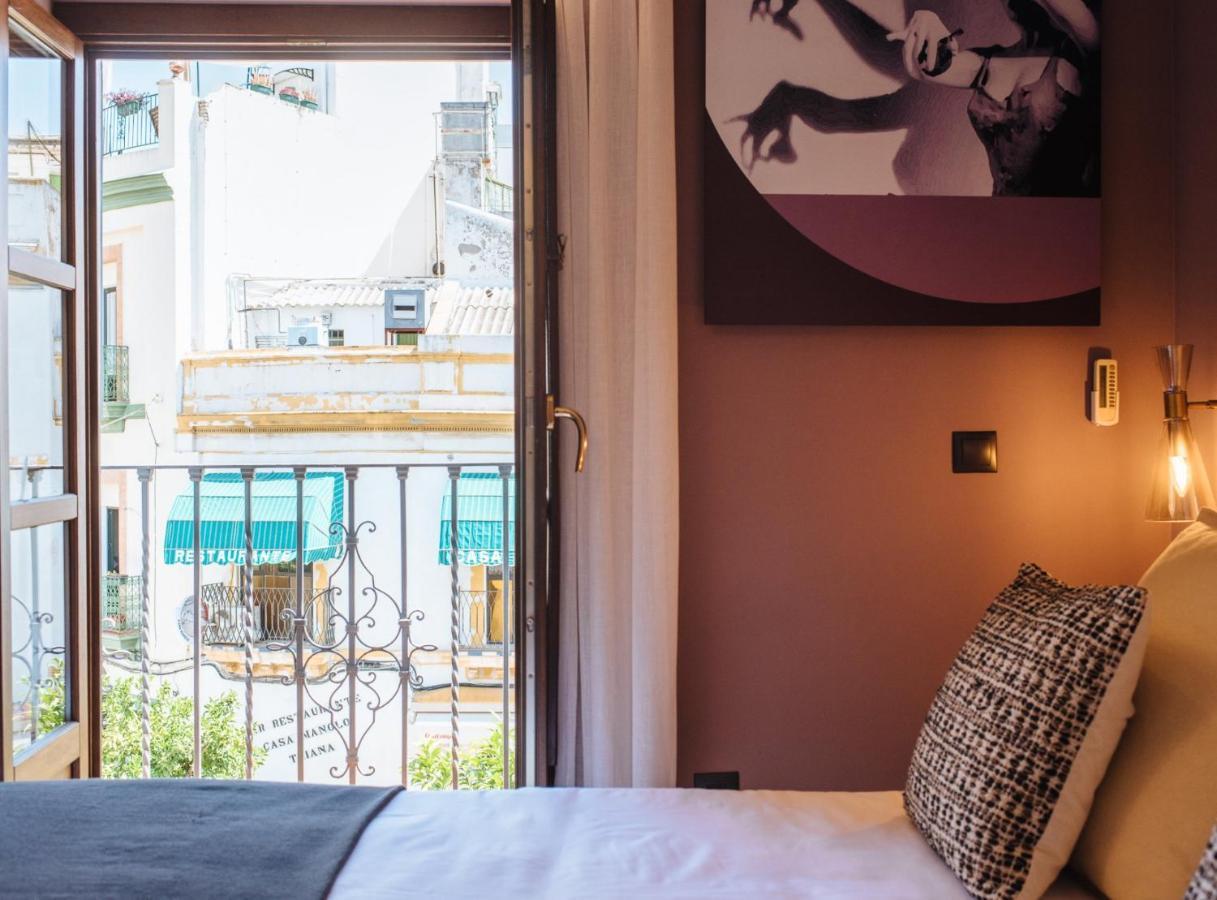 Suites Triana Sevilla Apartments Exterior photo